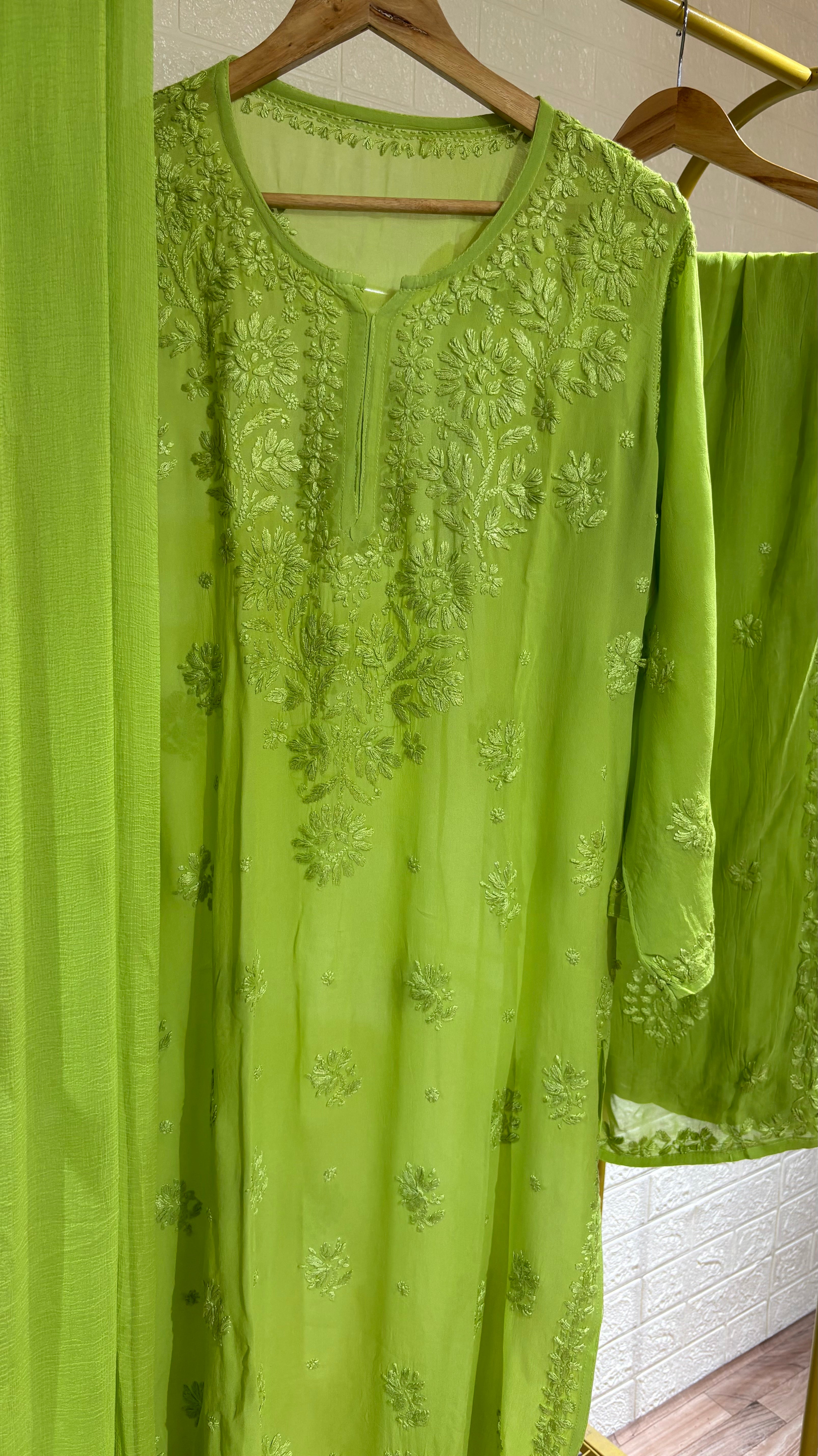 Trending Green Set