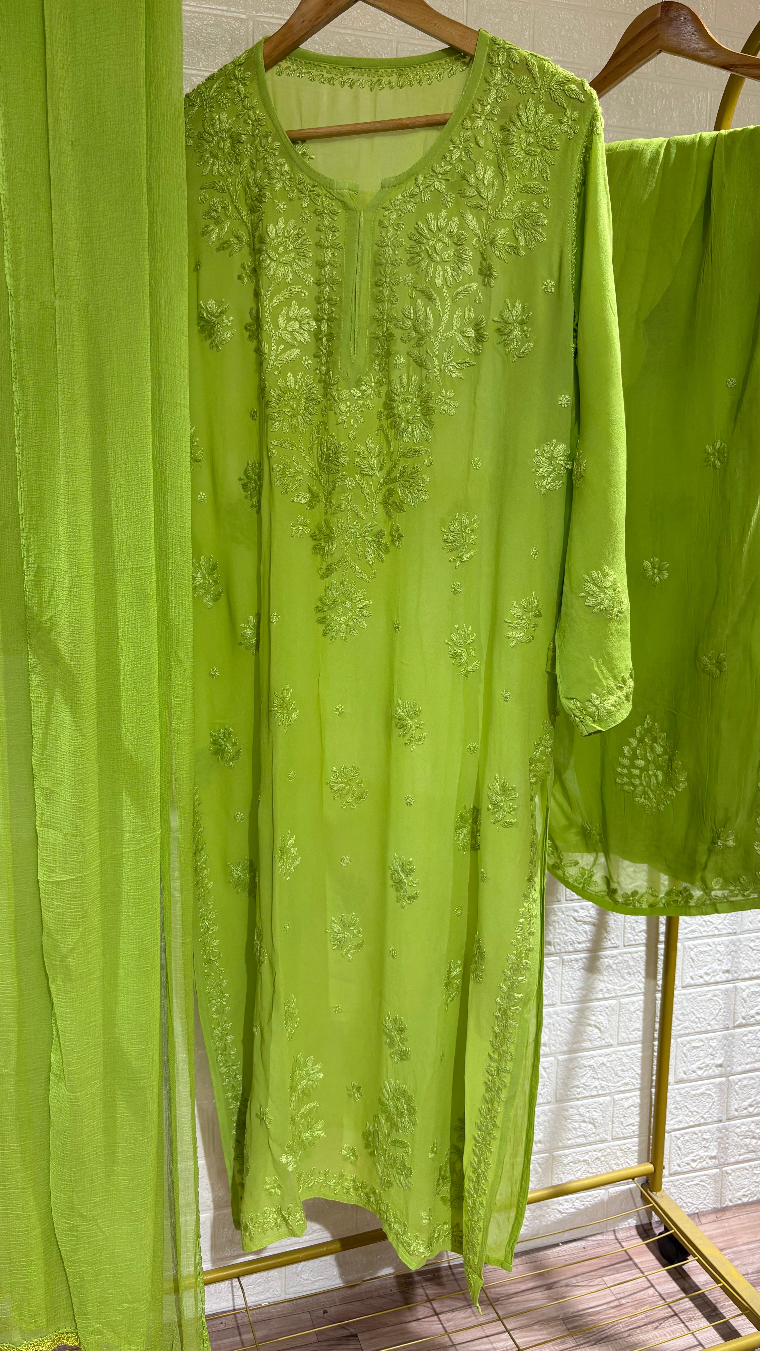Trending Green Set