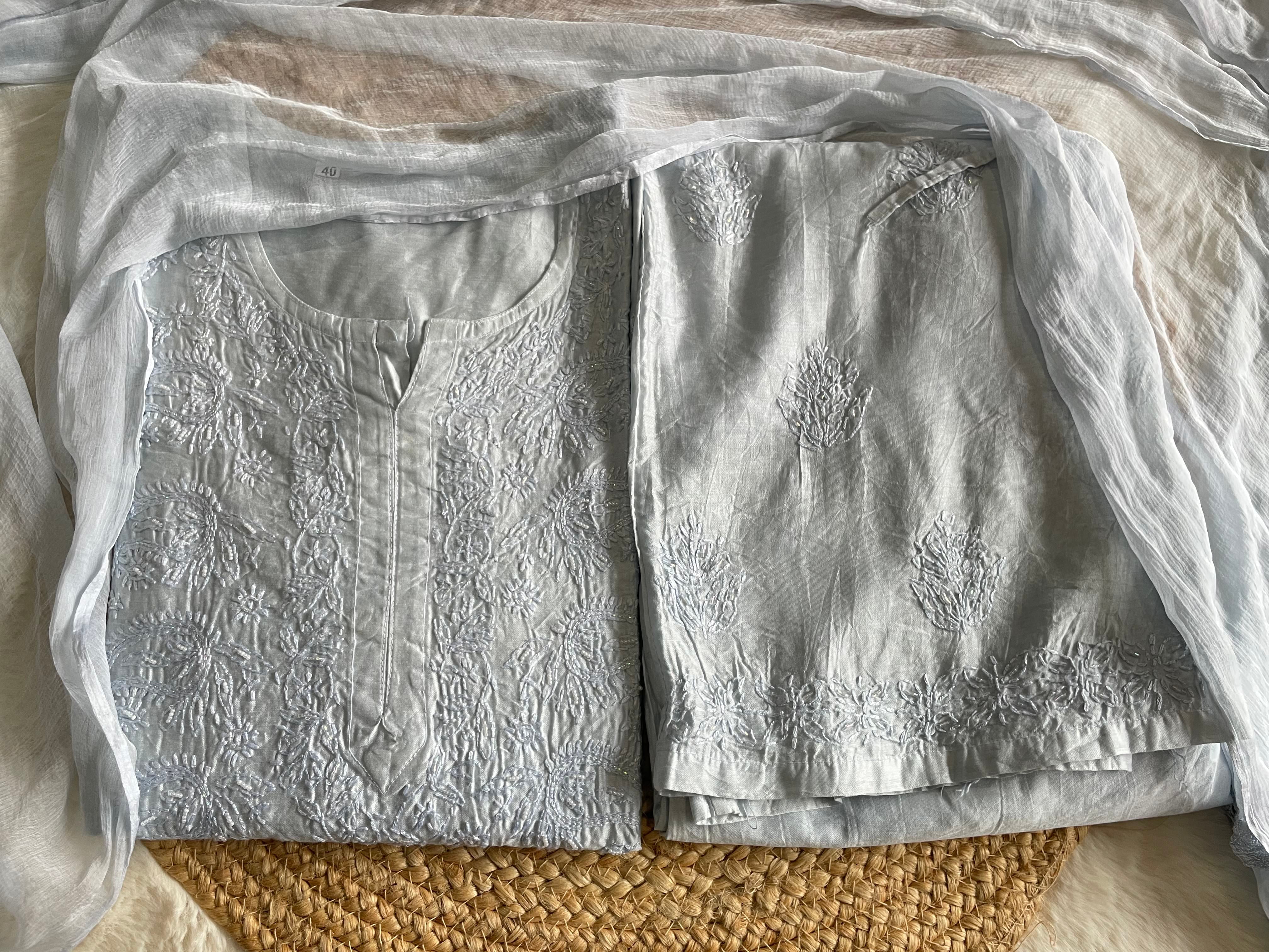 Soha suit sets