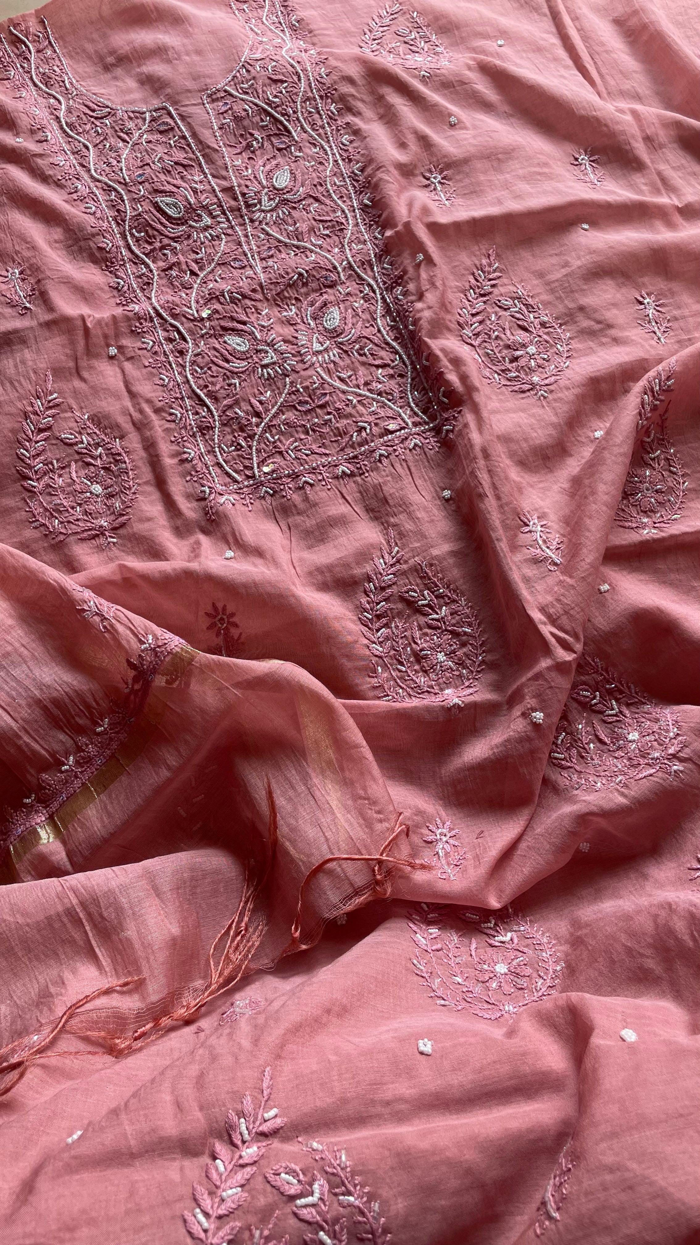 Hoor unstitched suits