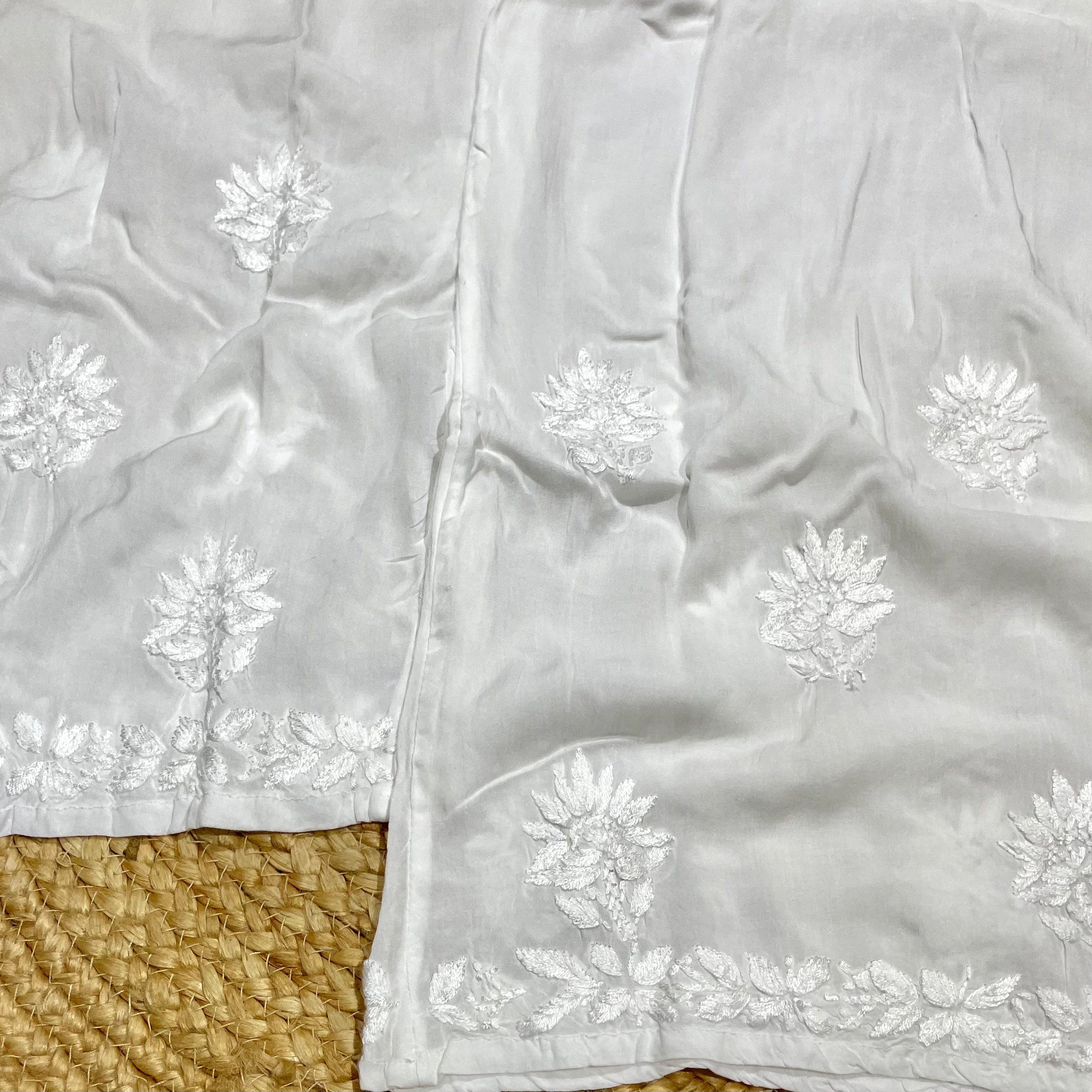 Modal straight palazzo