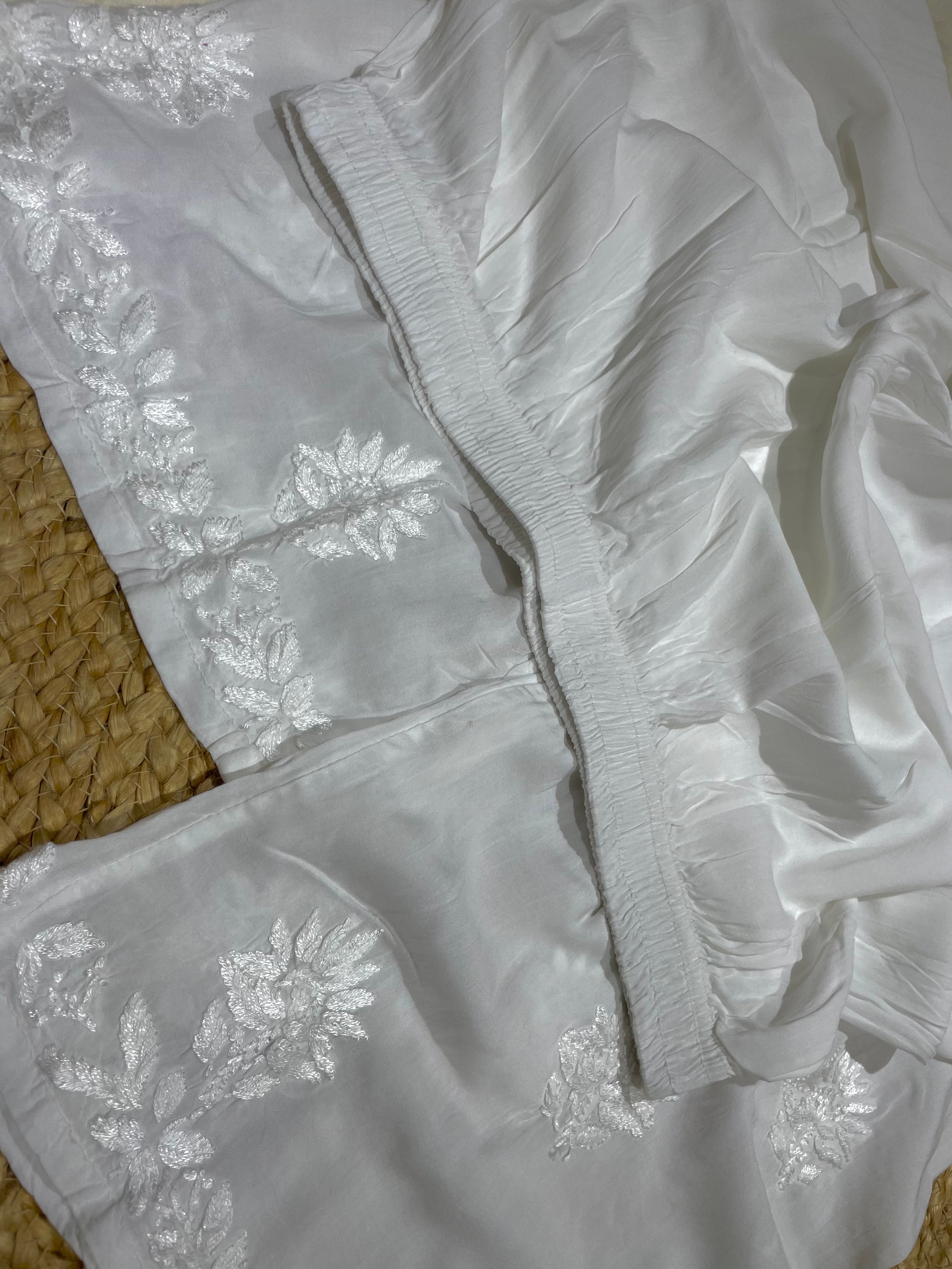 Modal straight palazzo