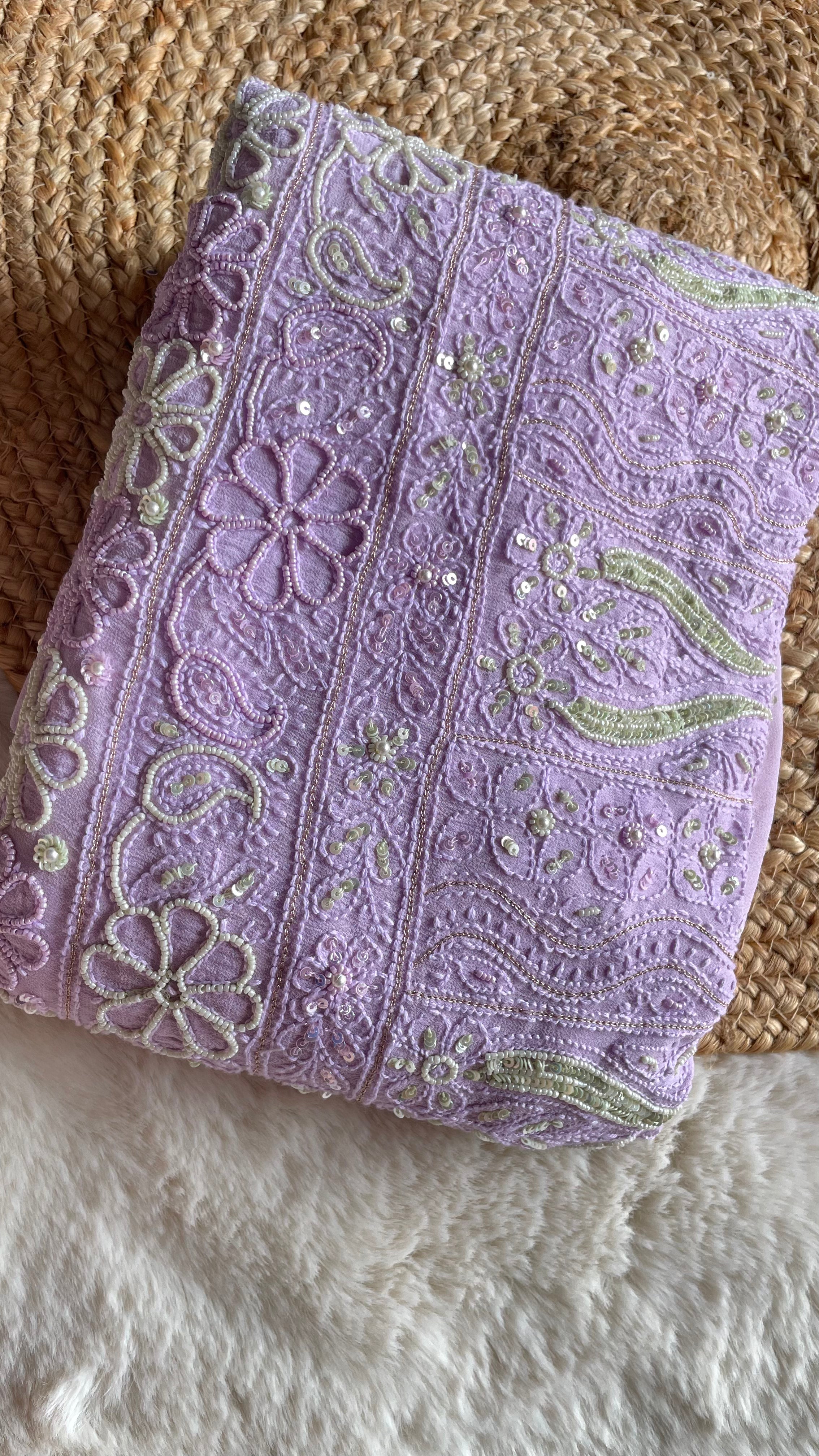 Aayat lilac unstitched suit