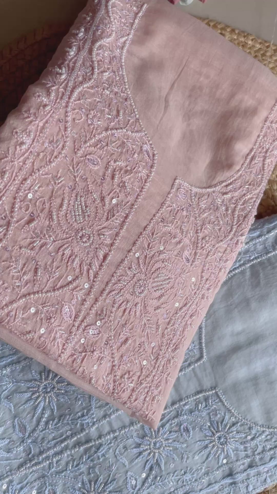 Hoor unstitched suits